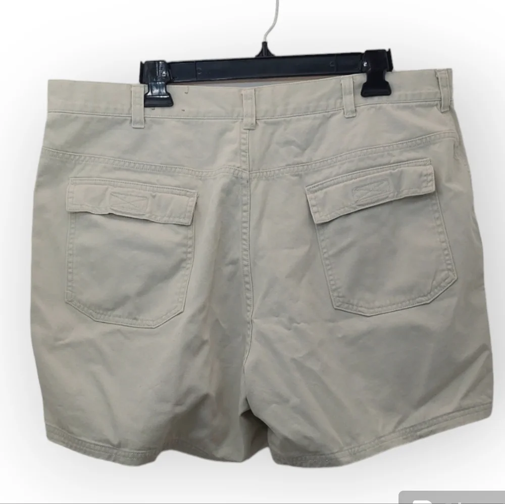 J. Crew Men's Size 40 Shorts Beige Cotton Cargo Short
